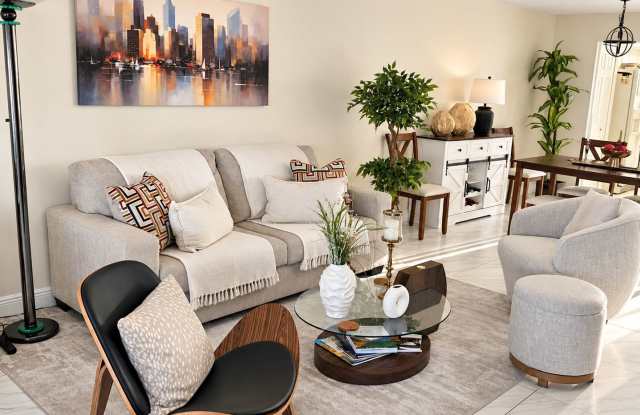 ROOM WITH PRIVATE BATHROOM FOR RENT – ST. PETERSBURG, FL Gallery 4