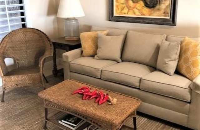 72346 Sommerset Drive Gallery 4