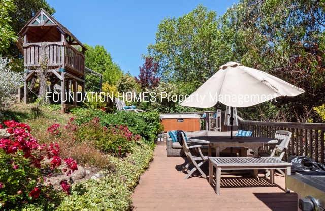 FURNISHED Marinview Home - Hot Tub- Yard -PRIVATE - VIEWS - FOUNDATION - 305 Bristol Place, Tamalpais-Homestead Valley, CA 94941