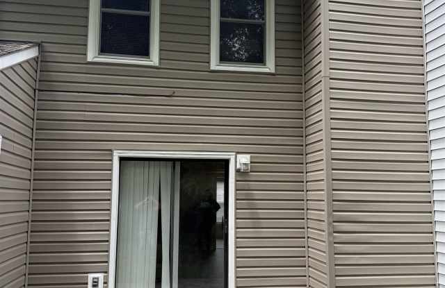 1679 York Drive Gallery 2