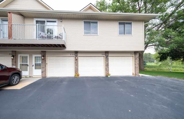 733 Parkside Dr. photos photos