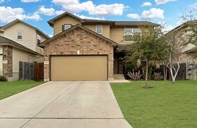 1735 Emerald Edge Gallery 1