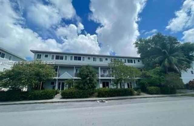 609 ne 28 st - 609 Northeast 28th Street, Wilton Manors, FL 33334