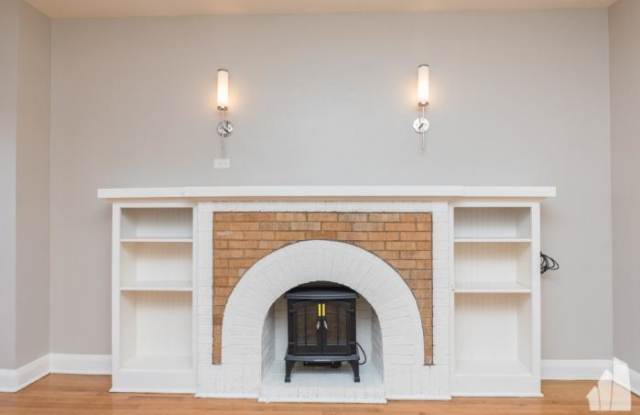 3549 WEST DICKENS AVENUE Gallery 2