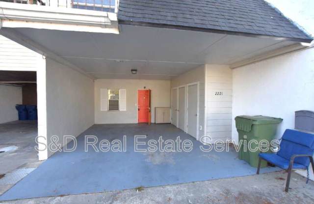 2221 9th St. SE photos photos 2221 9th St. SE photos photos