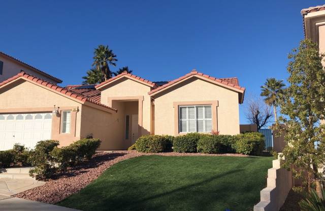 Fantastic 1 story home in Palm Hills Community photos photos