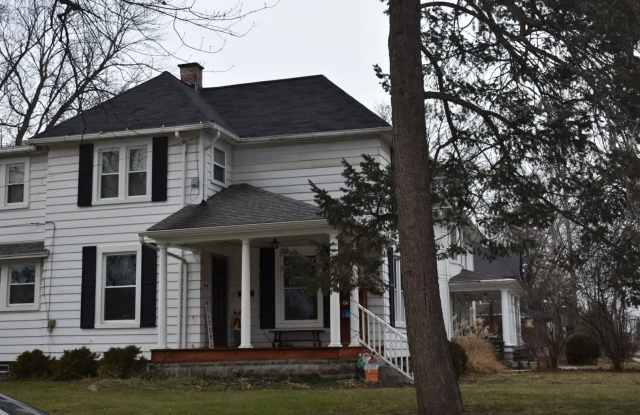 Two Bedroom One Bath Apartment photos photos