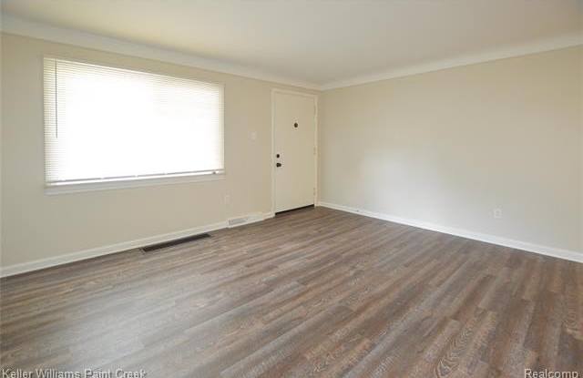 8287 State Park Gallery 4