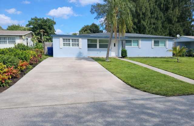 140 W 31st Court photos photos