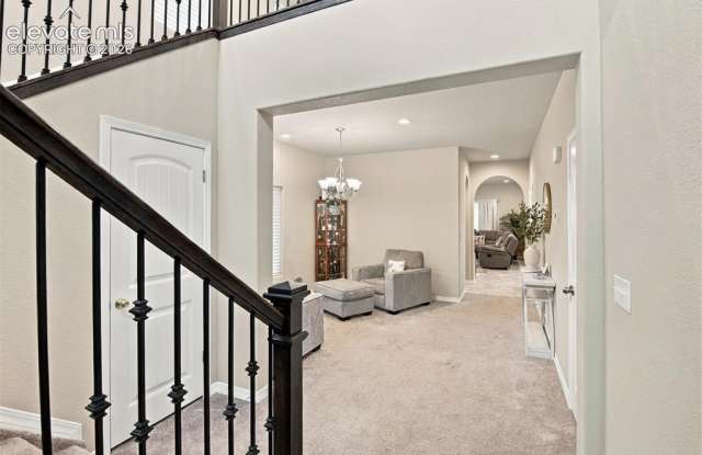 3654 Vineyard Circle Gallery 3