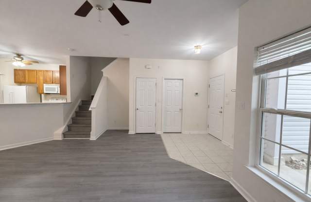8444 Carolina Lily Lane Gallery 4