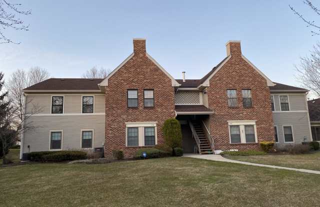 184 Wycoff Way W Gallery 2