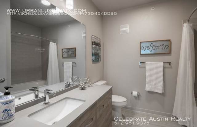 6520 Manchaca Gallery 2