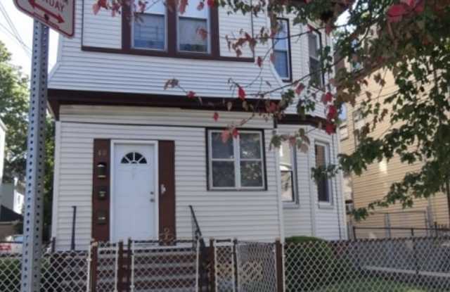 38-40 BALDWIN AVE - 38-40 Baldwin Avenue, Newark, NJ 07108
