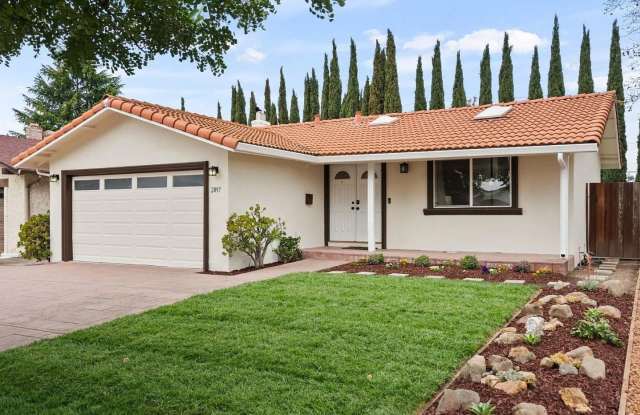 2897 Largo Drive Gallery 1