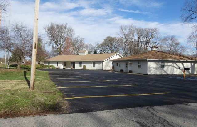 2500 Riverside Road photos photos