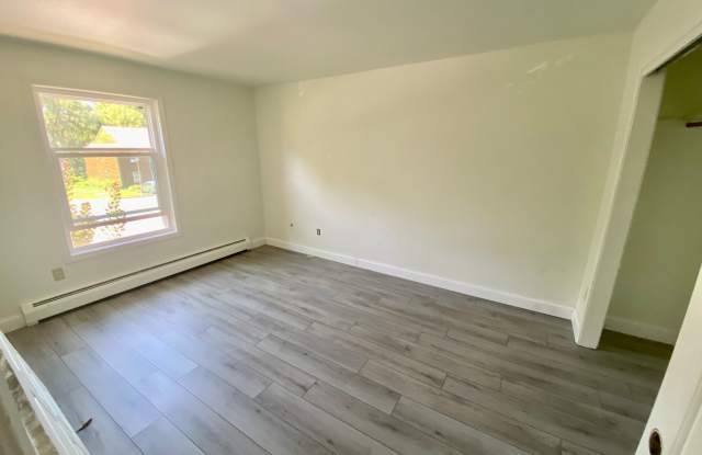 2BD/1BA Second Floor Unit photos photos