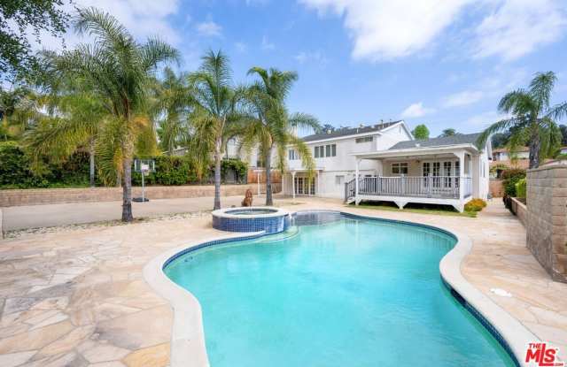 22601 Dardenne St - 22601 Dardenne Street, Calabasas, CA 91302