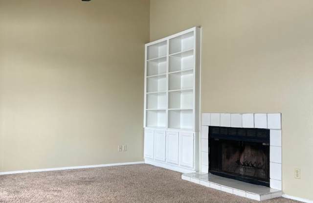 WEST CAMPUS - 2 BEDROOM - 2 BATHROOM - AUGUST 2025 MOVE IN - 2811 Rio Grande Street, Austin, TX 78705