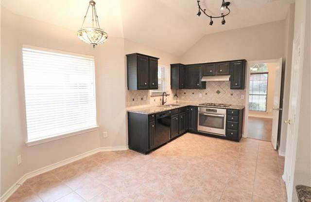 6705 Tamarron Lane Gallery 4