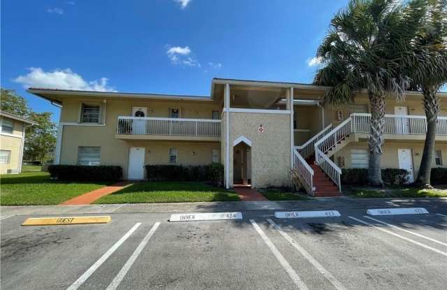 10110 Twin Lakes Dr - 10110 Twin Lakes Drive, Coral Springs, FL 33071