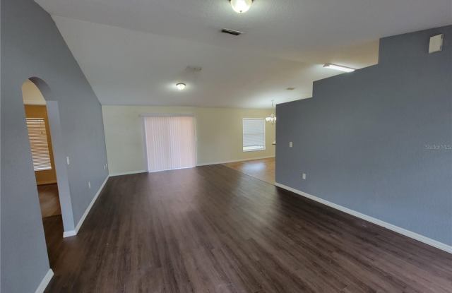 8468 SE 161ST PLACE Gallery 2
