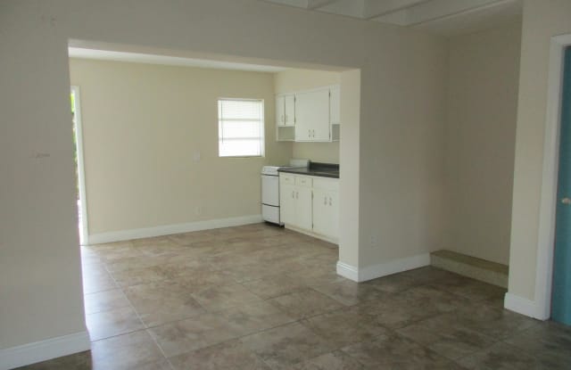 173 NE 5th Avenue - 173 NE 5th Ave, Delray Beach, FL 33483
