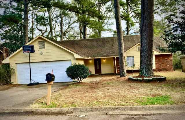 Spacious 3 bedroom home photos photos