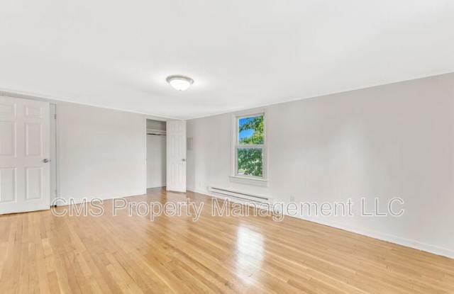 37 Hooker St Gallery 2