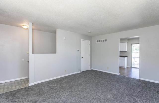 3311 Country Place Lane Gallery 3