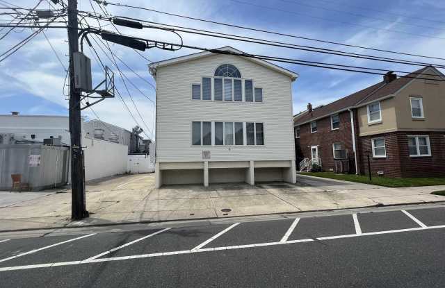 6 N Adams Ave photos photos