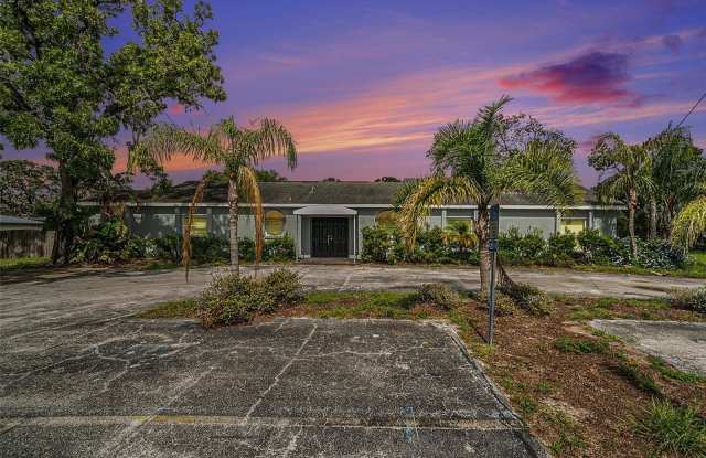11911 PINE FOREST DRIVE photos photos