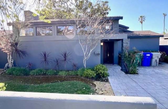8168 La Jolla Shores dr photos photos