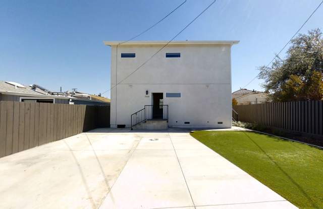 4BD/2BA, Great Outdoor Space! photos photos