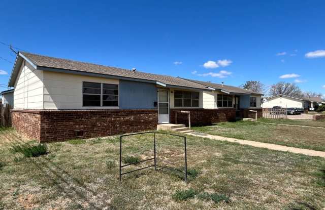 6516 Ave S - 6516 Avenue S, Lubbock, TX 79412