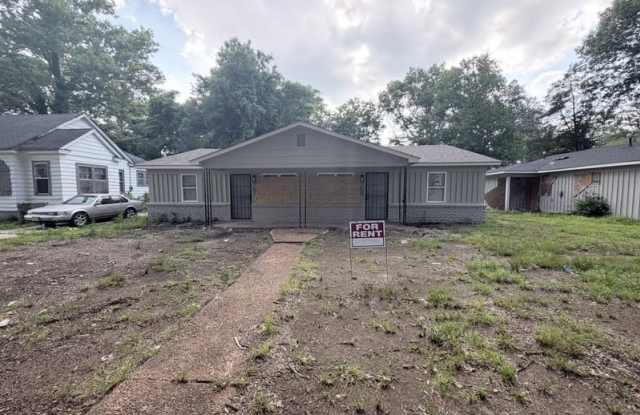 761 Goodwyn Street - 1 photos photos