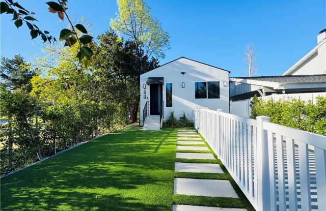 16739 Pineridge photos photos