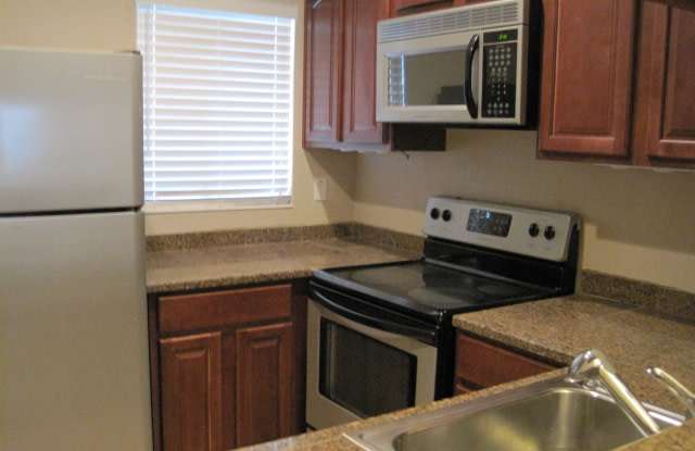3431 W Morrow Dr. #5 - 3431 West Morrow Drive, Phoenix, AZ 85027