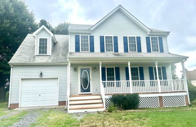 Large Chesterfield Four Bedroom Rental photos photos