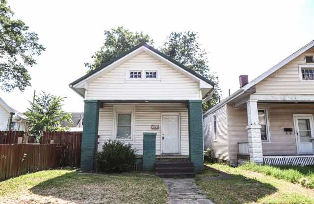 Bright  Comfortable 2 Bedroom Home in Evansville – Move-In Ready  Pet Friendly! photos photos