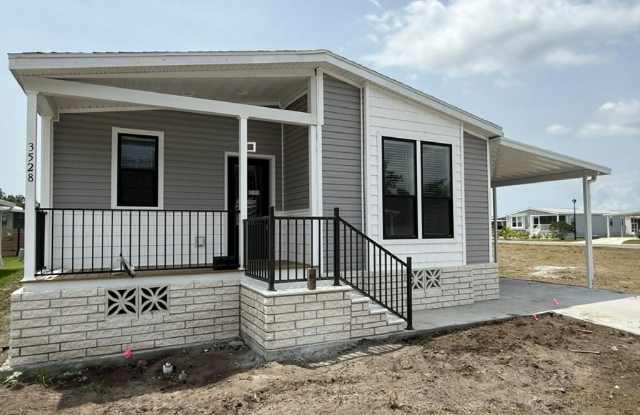 3528 Vine Trail photos photos