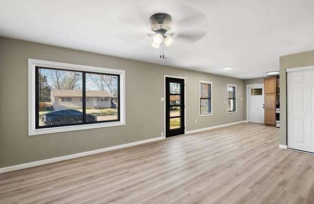 407 N Park Dr Gallery 3