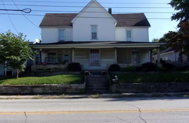 2 bed, 1.5 bath duplex located in the heart of Bedford! photos photos