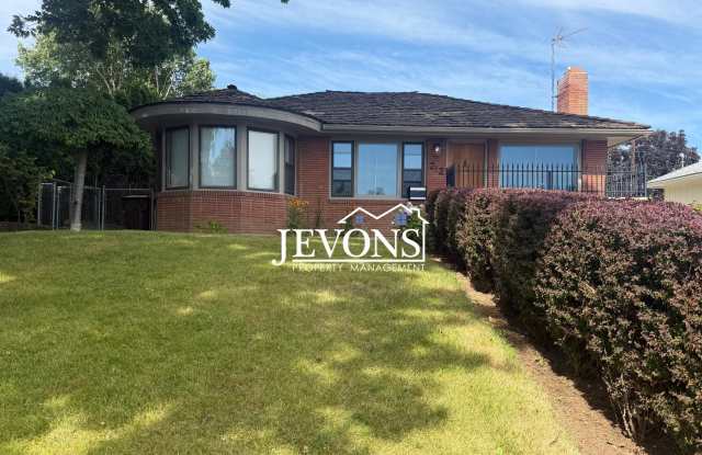 3BR/2BA House in Yakima -- Available Now! photos photos