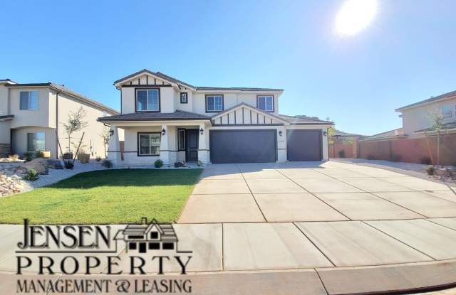 5 Bedroom Home in Little Valley- Pets Negotiable - 3294 East Tanoak Drive, St. George, UT 84790