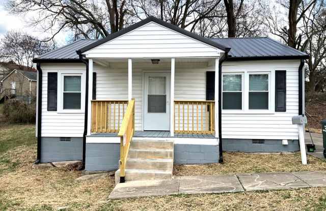 Cute Home at 615 Riverside Drive Lincolnton NC photos photos