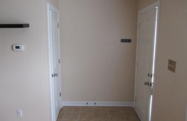 607 Streamwood Drive Gallery 2