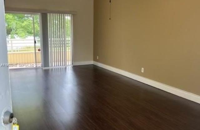 3441 NW 44th St photos photos 3441 NW 44th St photos photos