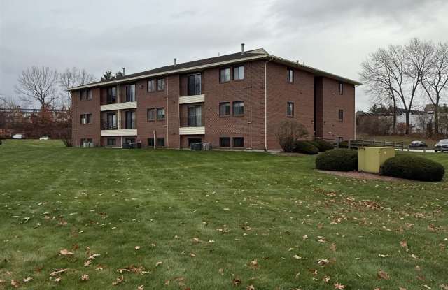 425 Abbott Farm Lane - 425 Abbott Farm Lane, Hudson, NH 03051