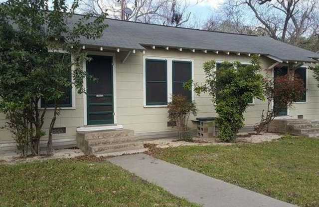 475 S Guenther Gallery 4